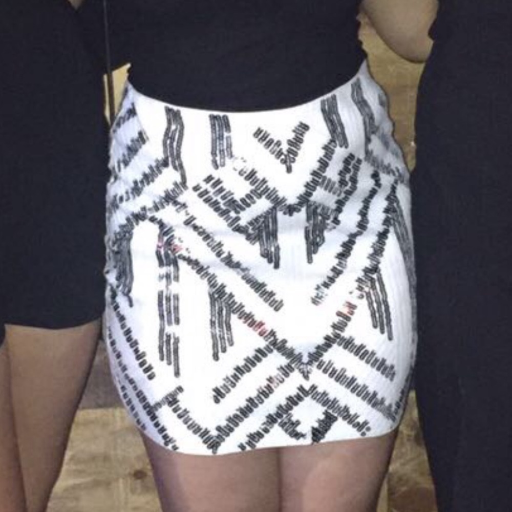 Express Sequence Skirt